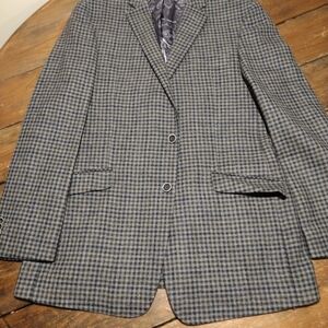 Joseph Abboud Black and Gray Houndstooth Blazer